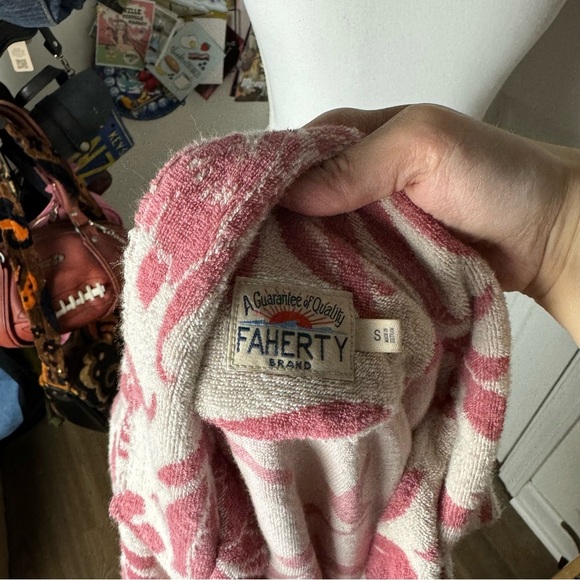 Faherty Cabana Terry Button Up Small - Picture 5 of 7